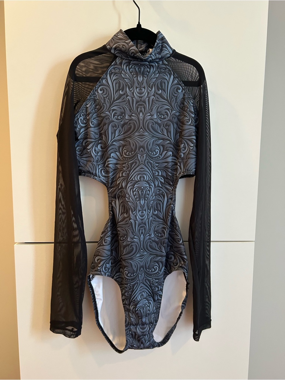 Balera Performance Black and Gray Baroque Mesh Sleeve Leotard - SA